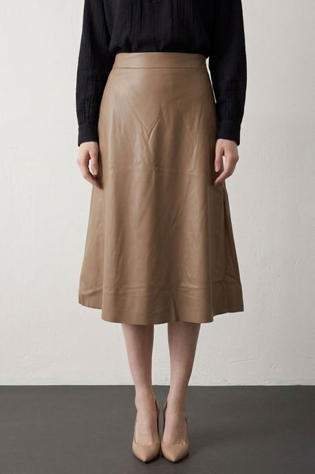 High-Waist Midi A-Line Faux Leather Skirt - Image 4