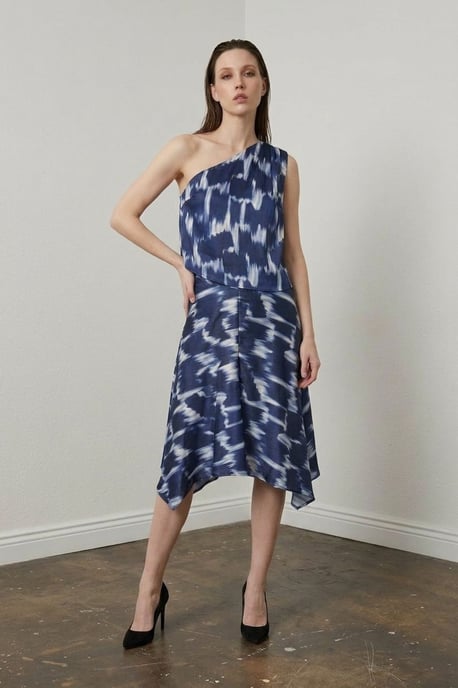Asymmetrisk Satinblus och Midikjol Set - Image 2
