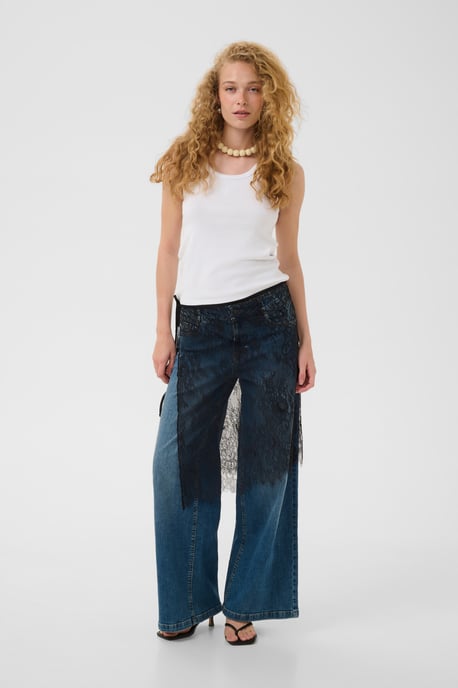 CUrua Lace Skirt Skirt - Image 1