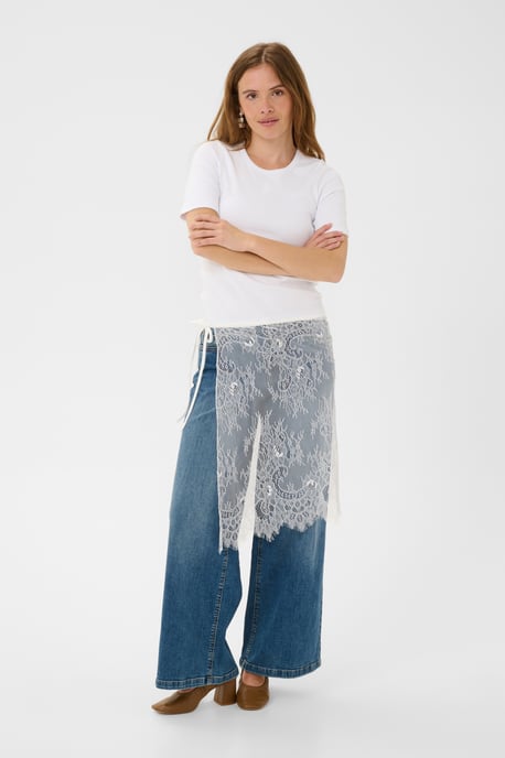 CUrua Lace Skirt Skirt - Image 2