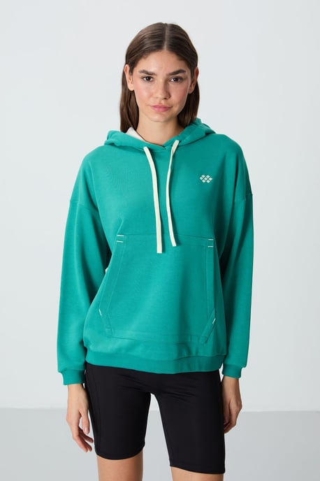 Oversized Hooded Sweatshirt With Pocket - Image 4