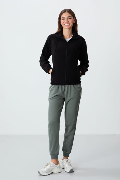 Oversized Color Block Half-Zip Sweatshirt - Image 4