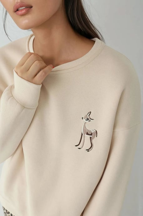Comfort Animal Pattern Embroidered Raised Crew Neck Sweatshirt - Image 2