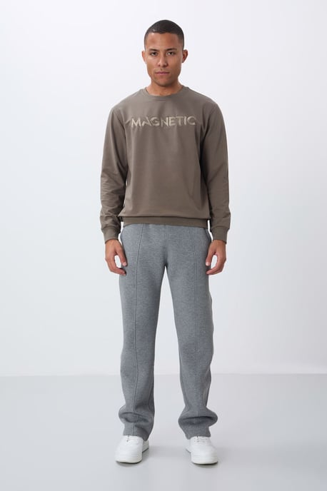 Men's Printed Crew Neck Sweatshirt - Image 4