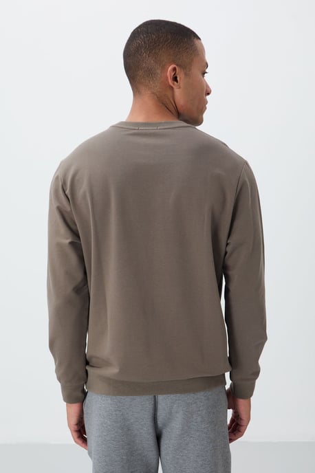 Men's Printed Crew Neck Sweatshirt - Image 6