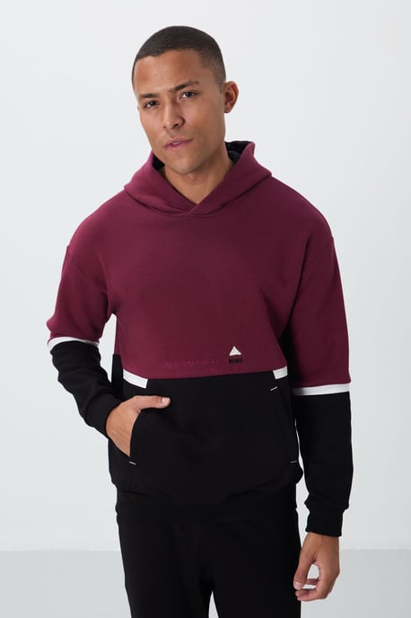 Men's Color-Blocked Hooded Sweatshirt - Image 1
