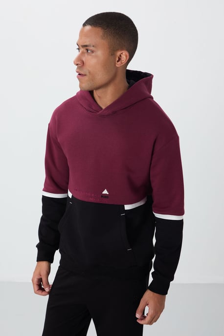 Men's Color-Blocked Hooded Sweatshirt - Image 4