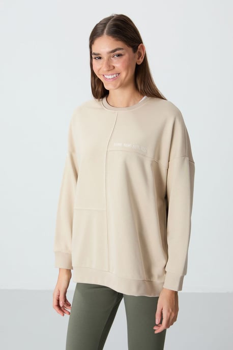 Oversized Crewneck Sweater - Image 2