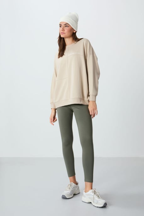 Oversized Crewneck Sweater - Image 4