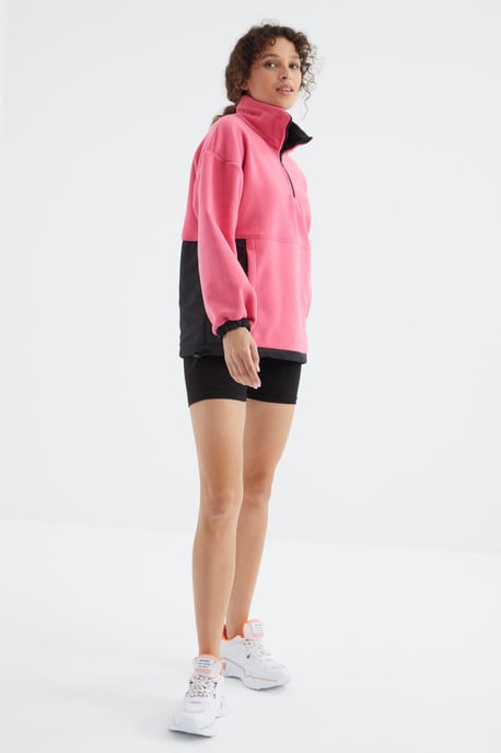 Oversized Half-zip Pluche Sweatshirt - Image 6