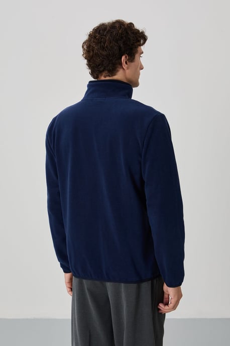 Men's Plush Zip-Front Sweatshirt - Image 6