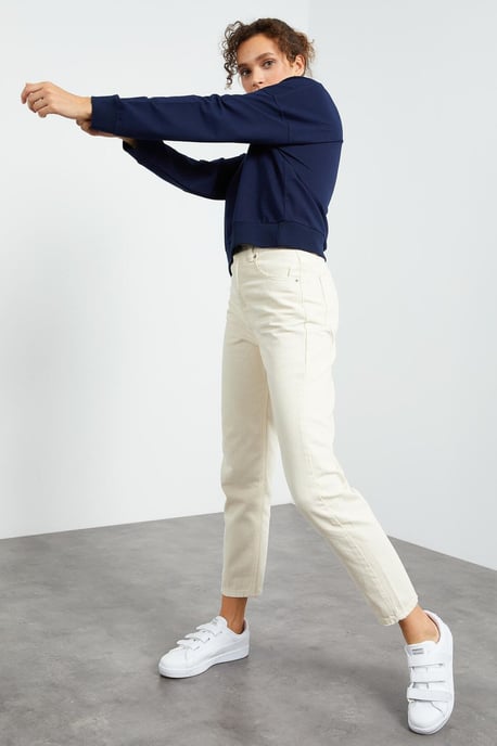 Women's Relaxed Crew Neck Sweatshirt - Image 6