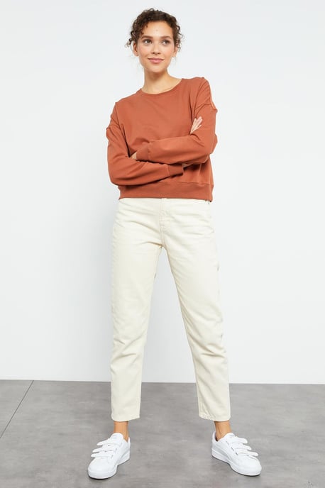 Women's Relaxed Crew Neck Sweatshirt - Image 2