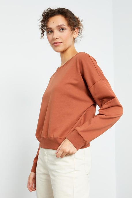 Women's Relaxed Crew Neck Sweatshirt - Image 4