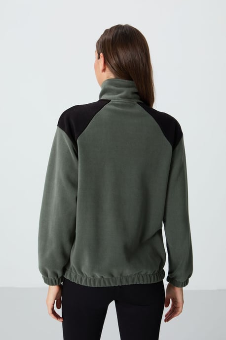 Oversized Color Block Half-Zip Sweatshirt - Image 6