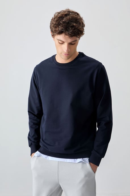 Men's Plain Crew Neck Sweatshirt - Image 4