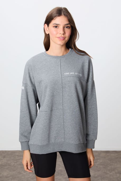 Oversized Crewneck Sweater - Image 3