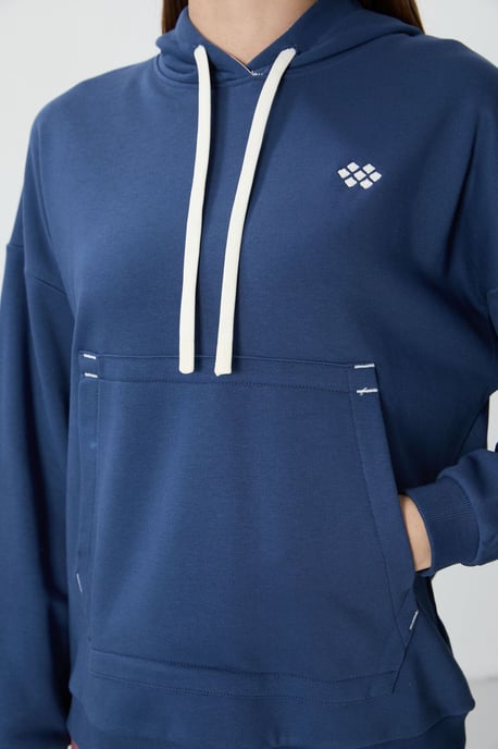 Oversized Hooded Sweatshirt With Pocket - Image 2