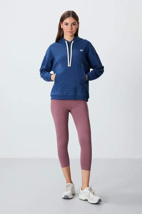 Oversized Hooded Sweatshirt With Pocket - Image 3