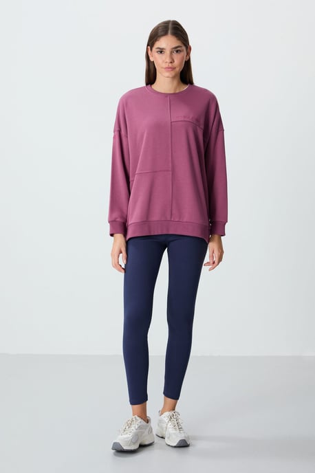 Oversized Crewneck Sweater - Image 4