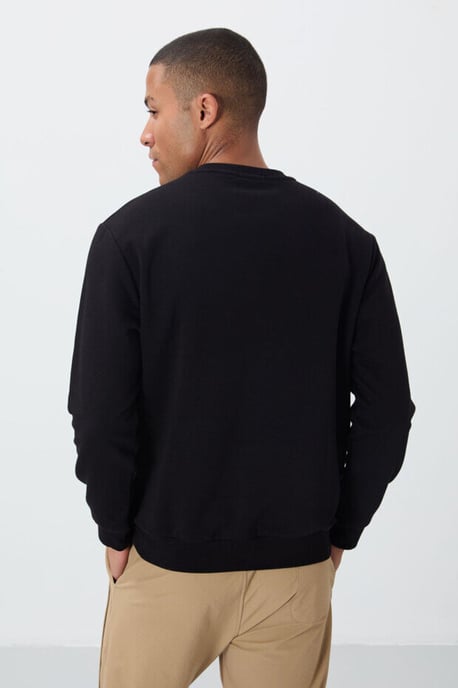 Men's Printed Crew Neck Sweatshirt - Image 4