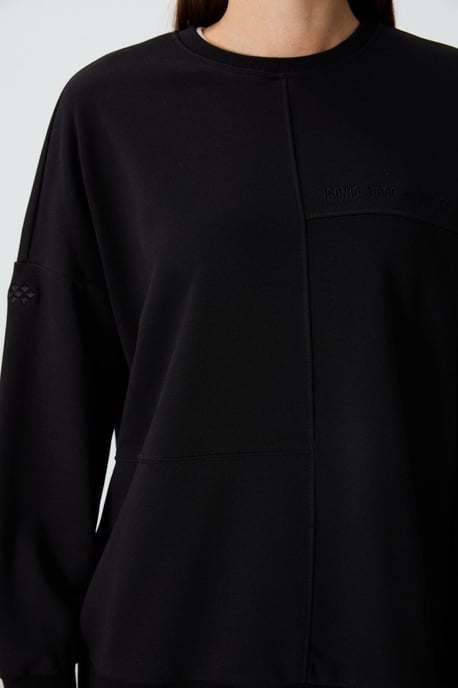 Oversized Crewneck Sweater - Image 2