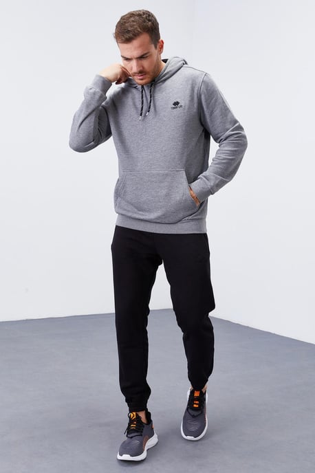 Men's Solid Hooded Sweatshirt With Pocket - Image 4