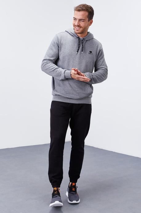 Men's Solid Hooded Sweatshirt With Pocket - Image 6