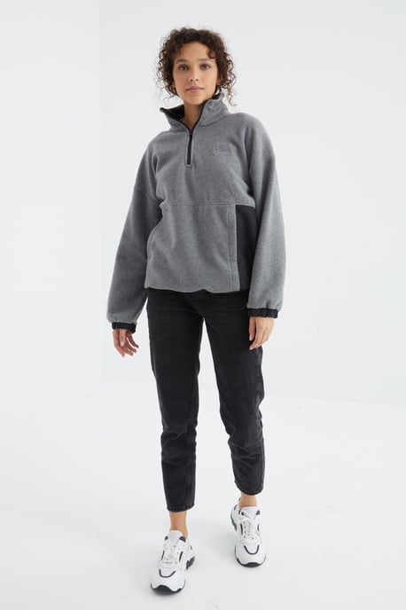Oversized Half-zip Pluche Sweatshirt - Image 4