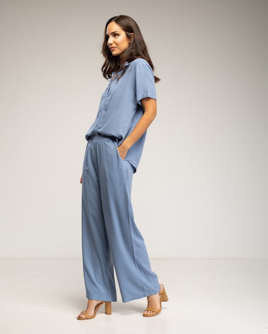 Set van overhemd con korte mouwen en elastische broek met zakken - Image 3