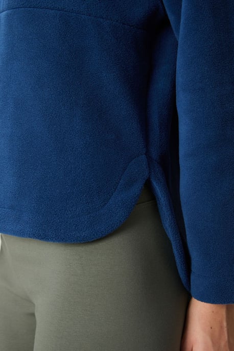 Oversized Pluche Half-zip Hoodie - Image 4