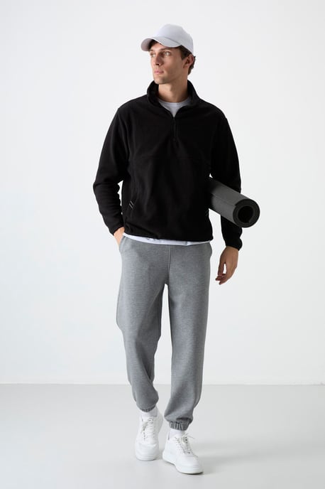 Men's Slim Fit Half-zip Plush Sweatshirt - Image 2