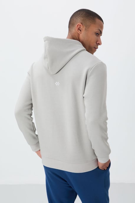 Men's Solid Hooded Sweatshirt With Pocket - Image 5