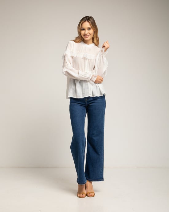 Semitransparent blus med spets - Image 4