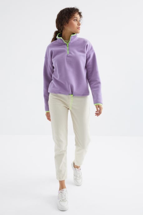 Oversized Pluche Half-zip Sweatshirt - Image 4