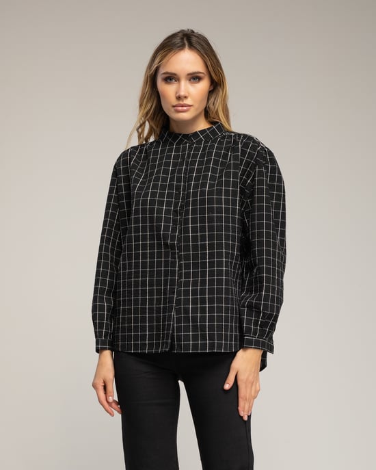 Geruite blouse met opstaande kraag en borduursel op de schouder en rug - Image 1