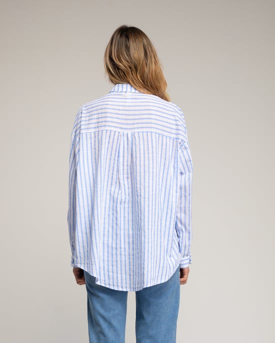 Losvallende gestreepte blouse met geschulpte rand aan de mouw - Image 2