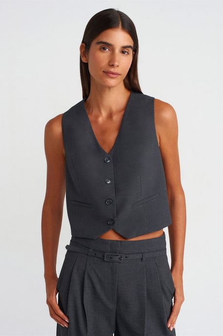 Korte Crepe Vest met Knopen Sluiting - Image 4