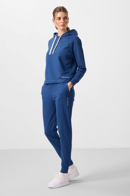 Overmaatset met capuchon en broek - Image 1