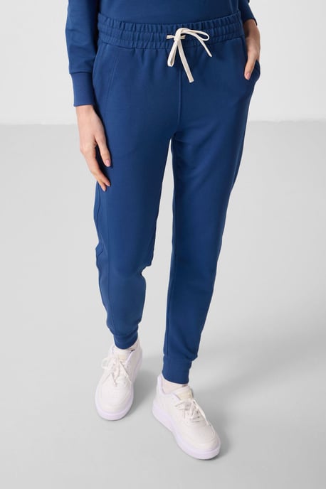 Overmaatset met capuchon en broek - Image 6