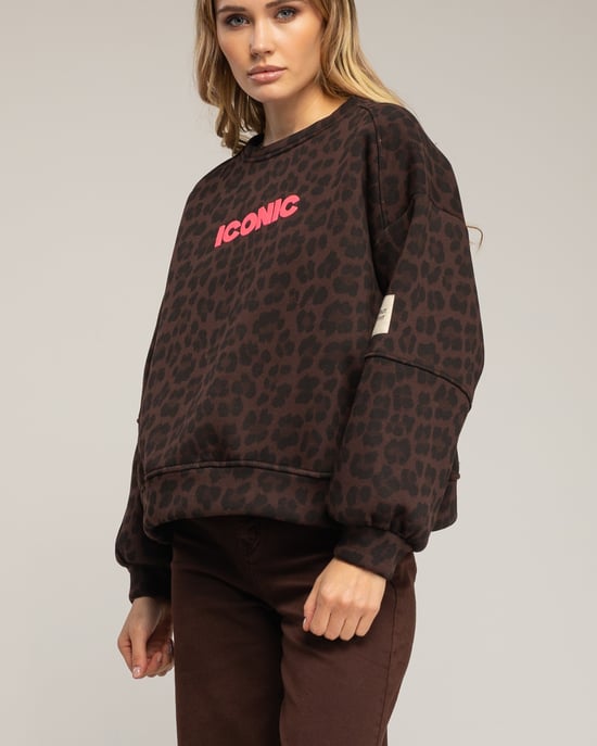 Sweatshirt met dierenprint en de tekst 'iconic' in neonkleur. - Image 3