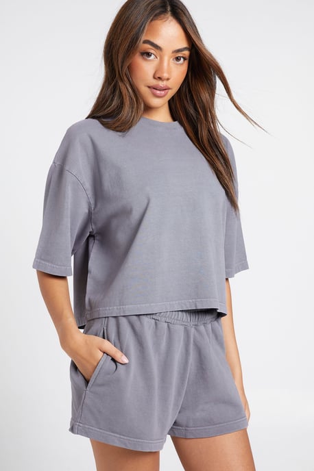 Washed Cropped Boxy T-shirt And Sweat Short Set - Image 3