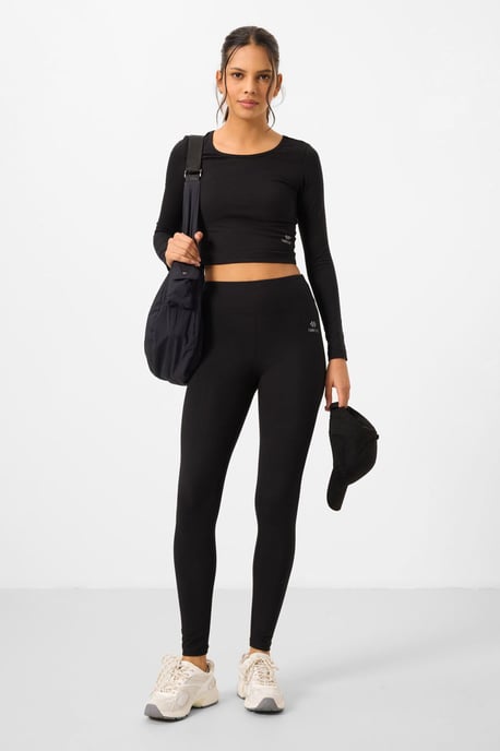 Katoenen Elastan Crop T-shirt en Leggings Set - Image 2