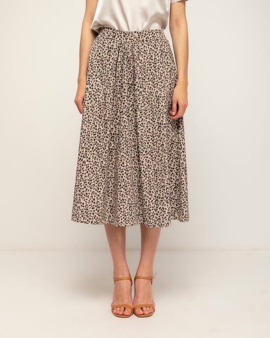 Animal-print skirt with pockets, a flared hem and an elasticated waistband - Image 2