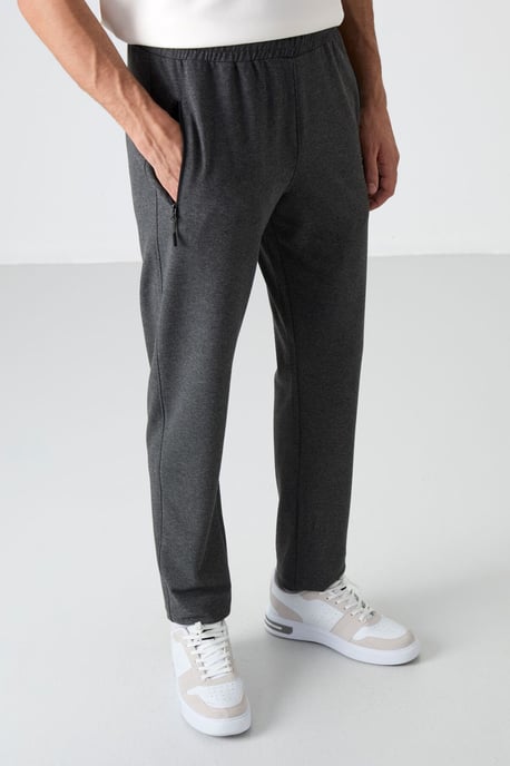 Heren Regular Fit Recht Gesneden Joggingbroek - Image 4