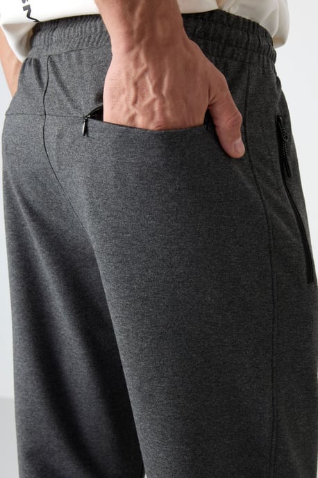 Heren Regular Fit Recht Gesneden Joggingbroek - Image 5