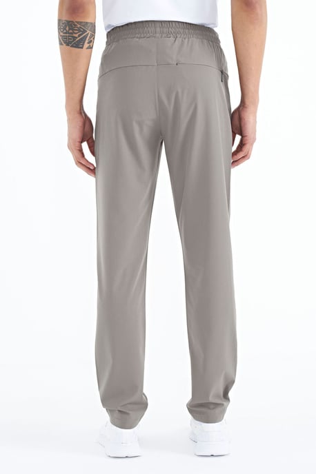 Men's Straight-Leg Pull-On Sweatpants - Image 5