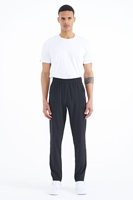 Men's Straight-Leg Pull-On Sweatpants - Image 3