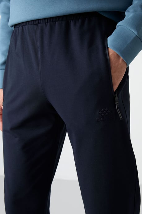 Heren Regular Fit Rechtlopende Joggingbroek - Image 3