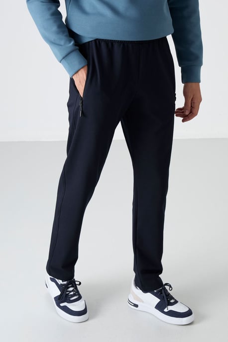 Heren Regular Fit Rechtlopende Joggingbroek - Image 4